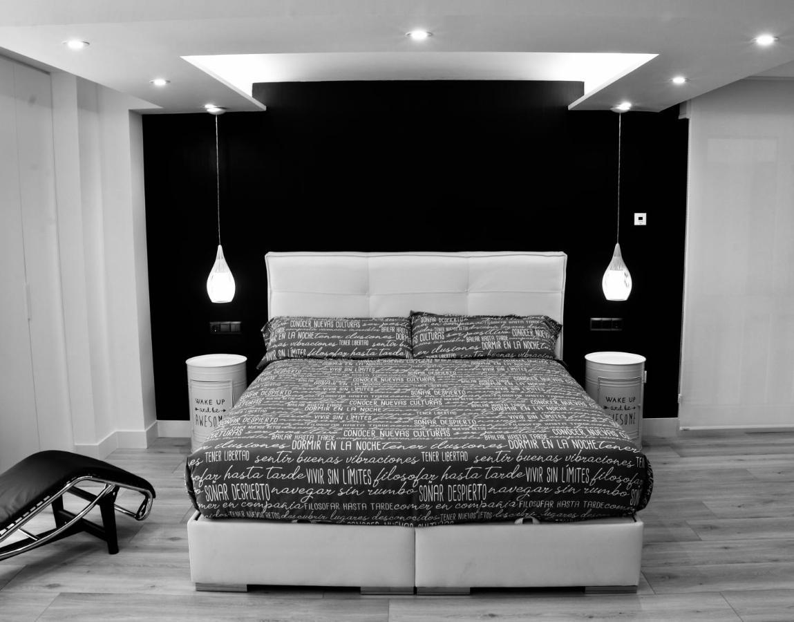 Black And White Suitte "Plaza" Ноха Экстерьер фото