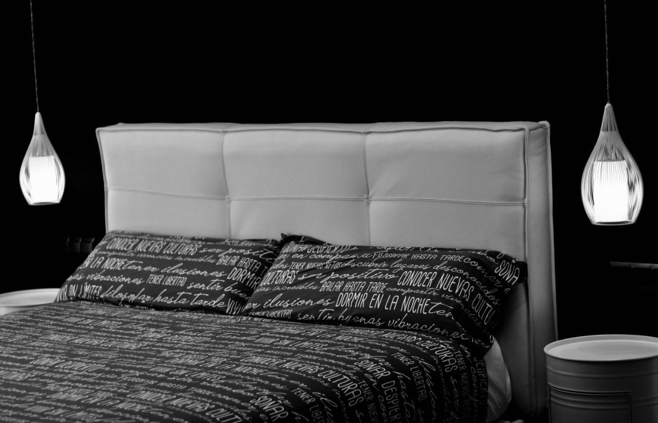 Black And White Suitte "Plaza" Ноха Экстерьер фото
